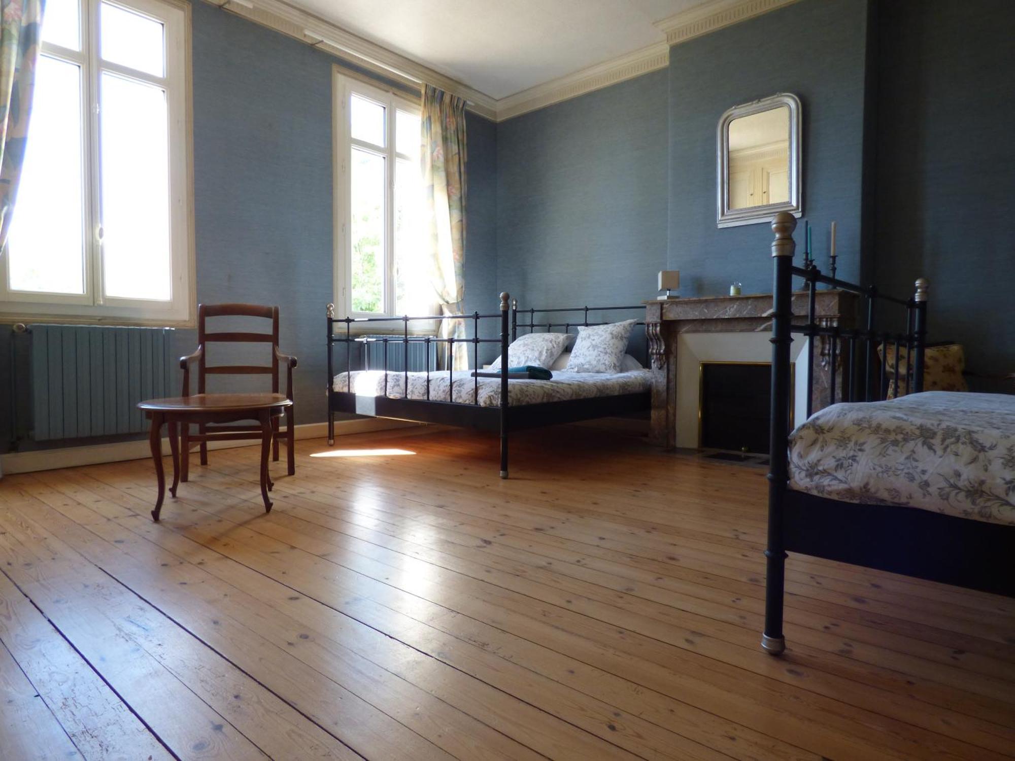 Chateau Magondeau Saillans  Buitenkant foto